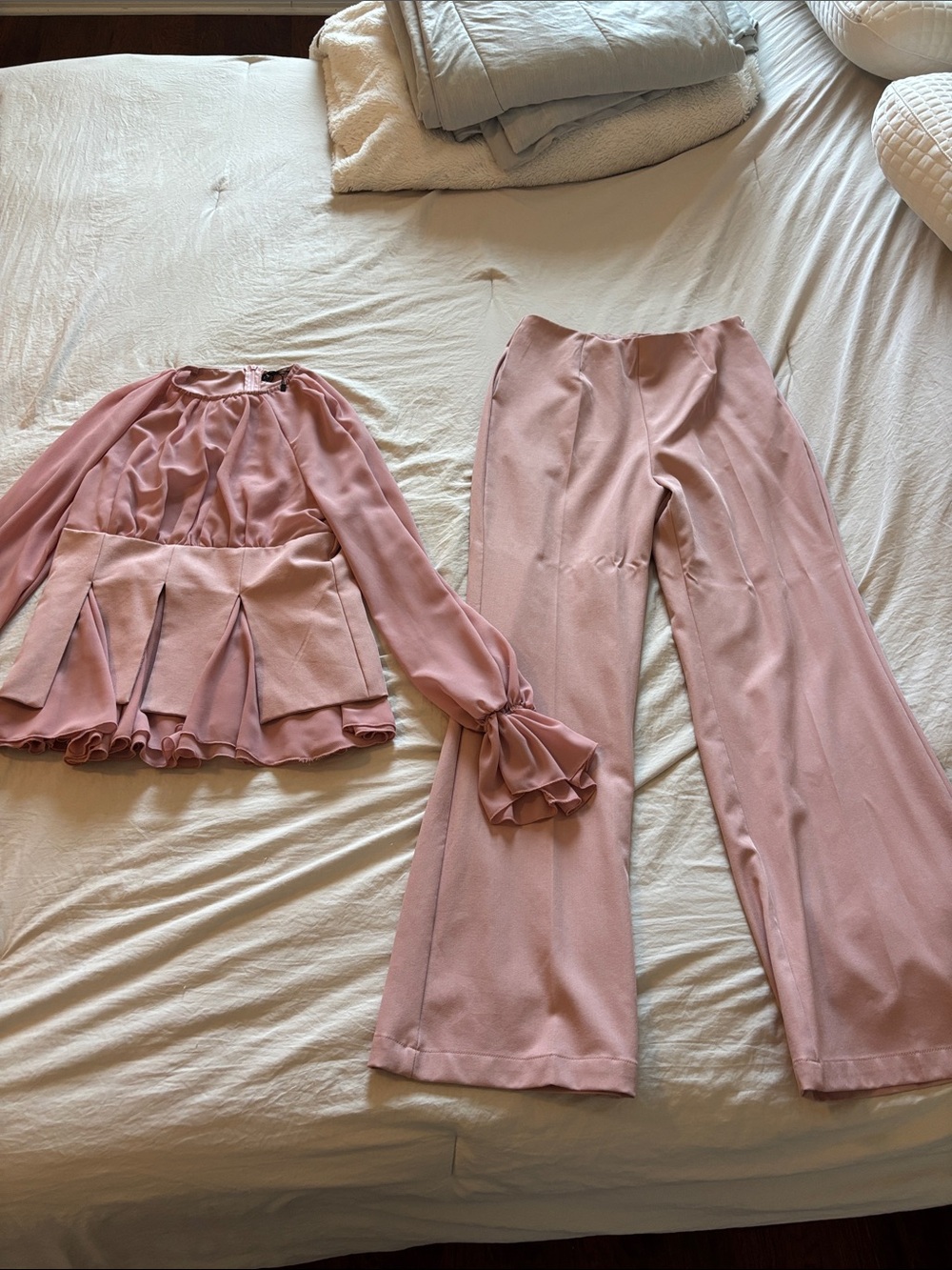 Women's Blush Pink Peplum Long-Sleeve Blouse